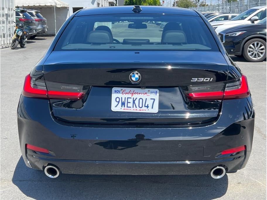 2026 BMW 3 Series 330i Sedan 4D