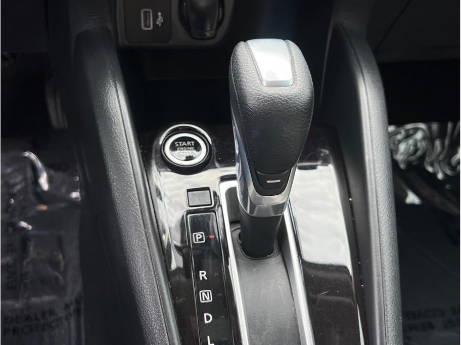 2020 Nissan Versa SV Sedan 4D