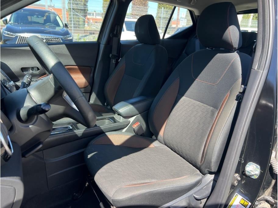2024 Nissan Kicks SR Sport Utility 4D