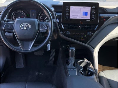 2024 Toyota Camry SE Sedan 4D
