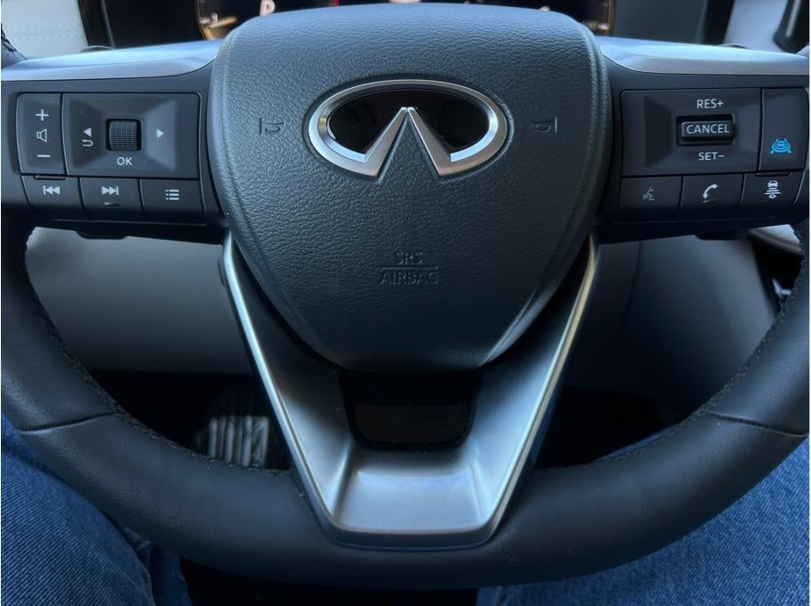 2026 INFINITI QX60 LUXE Sport Utility 4D