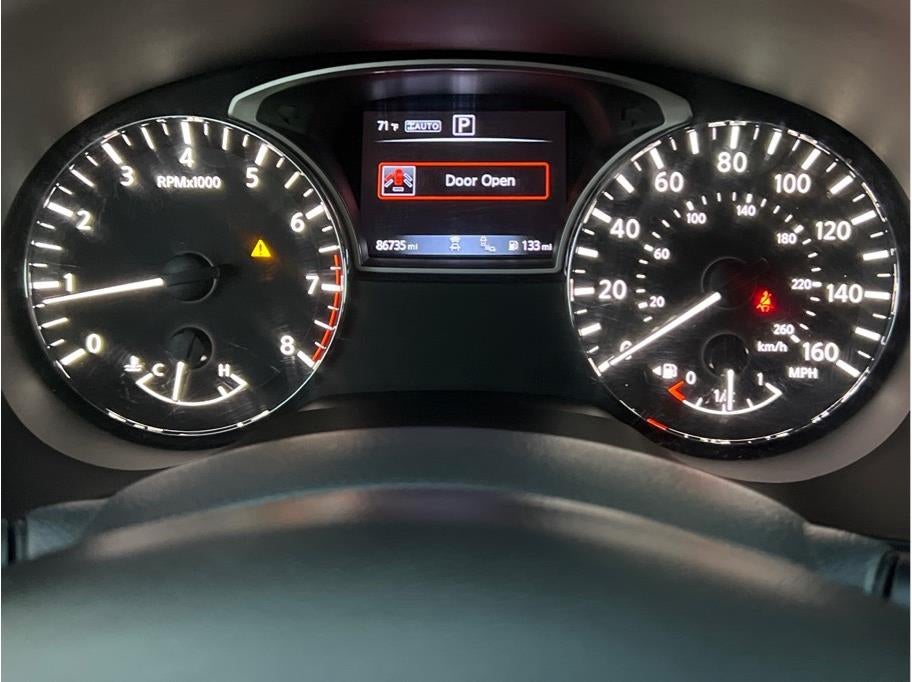 2019 Nissan Pathfinder SV Sport Utility 4D