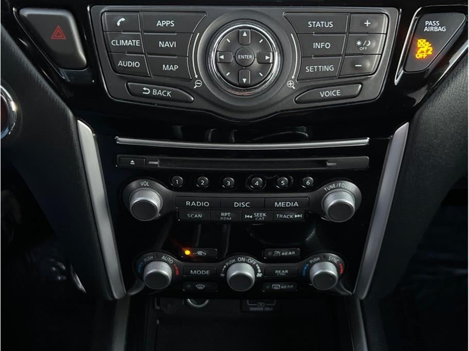 2019 Nissan Pathfinder SV Sport Utility 4D