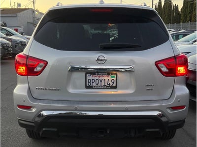 2019 Nissan Pathfinder SV Sport Utility 4D