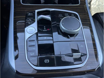 2025 BMW X5 xDrive50e Sport Utility 4D
