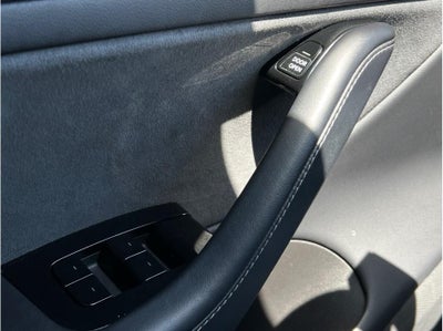 2019 Tesla Model 3 Standard Range Sedan 4D