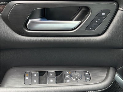 2025 Nissan Armada Platinum Sport Utility 4D
