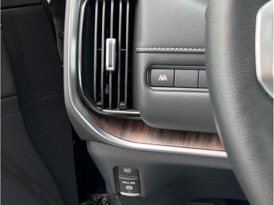 2025 Nissan Armada Platinum Sport Utility 4D