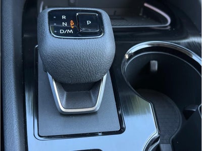 2025 Nissan Rogue SL Sport Utility 4D