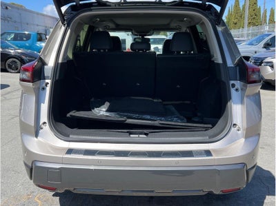 2025 Nissan Rogue SL Sport Utility 4D
