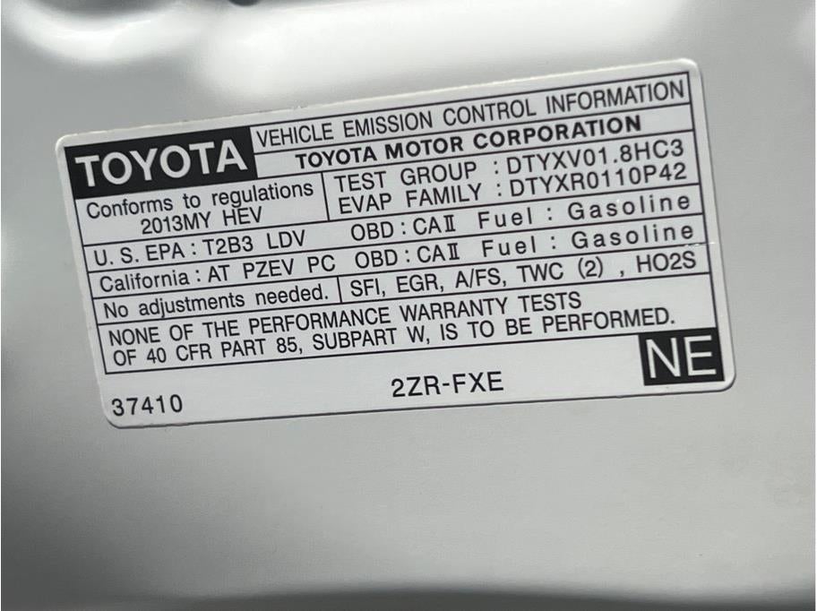 2013 Toyota Prius Four Hatchback 4D