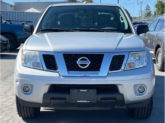 2016 Nissan Frontier Crew Cab SV Pickup 4D 5 ft