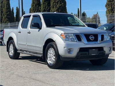 2016 Nissan Frontier Crew Cab SV Pickup 4D 5 ft
