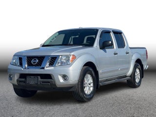 2016 Nissan Frontier Crew Cab SV Pickup 4D 5 ft