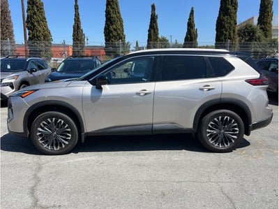 2025 Nissan Rogue SL Sport Utility 4D