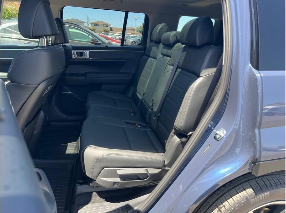 2025 Hyundai Santa Fe Limited Sport Utility 4D