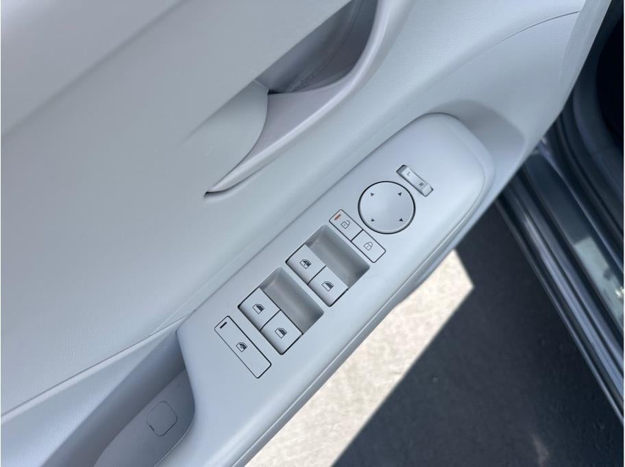 2024 Hyundai Kona Electric SEL Sport Utility 4D