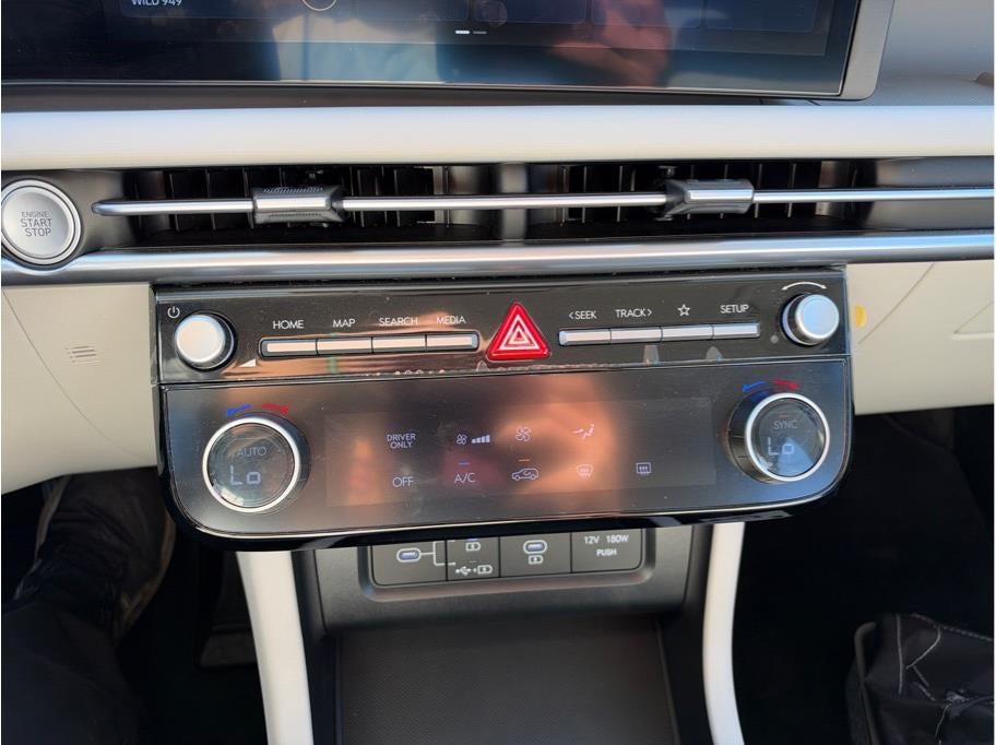 2026 Hyundai Tucson Hybrid Blue SE Sport Utility 4D