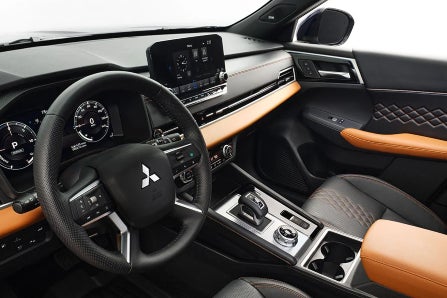 Interior Dashboard View of 2024 Mitsubishi Outlander Plug-In Hybrid SUV